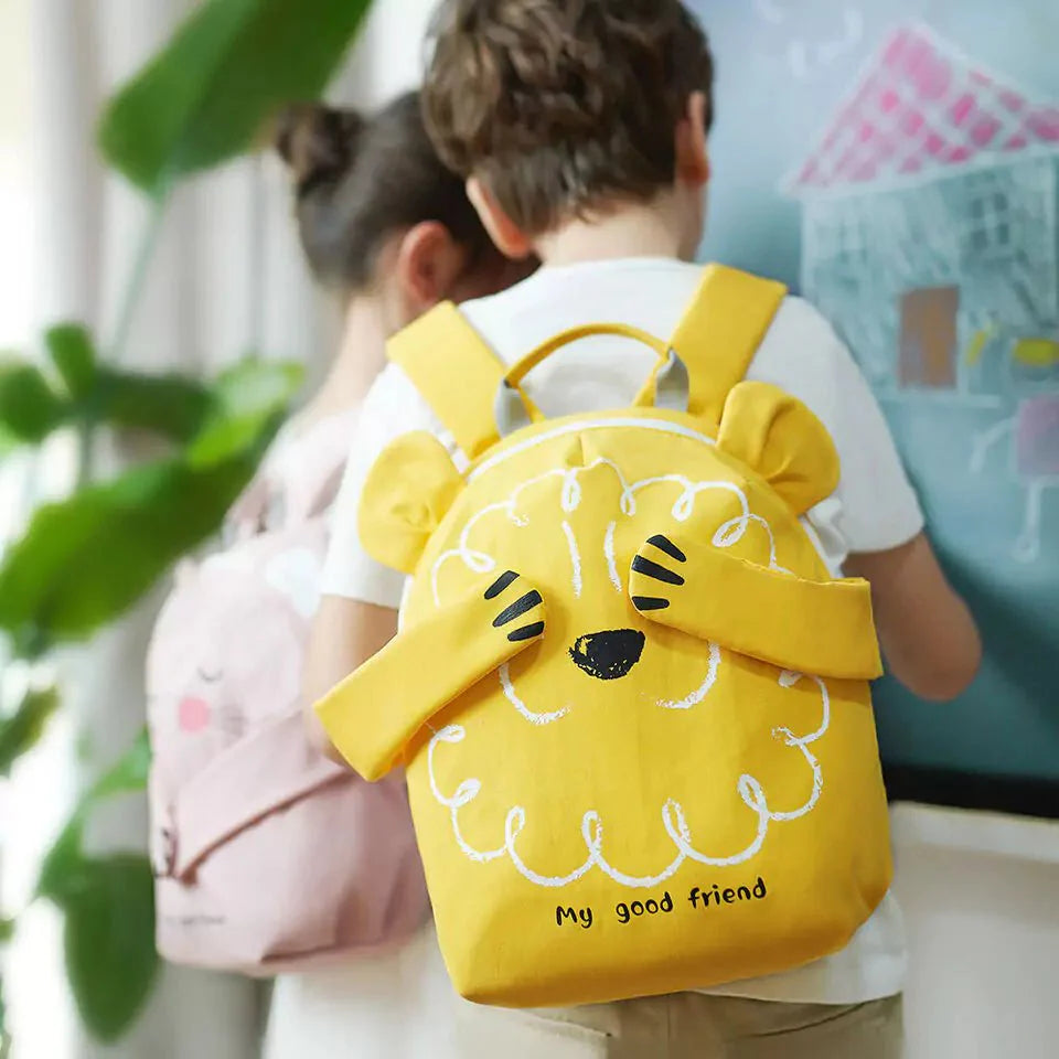 Mochila Infantil Divertida com Imã e à Prova d´Água - Wee Friends