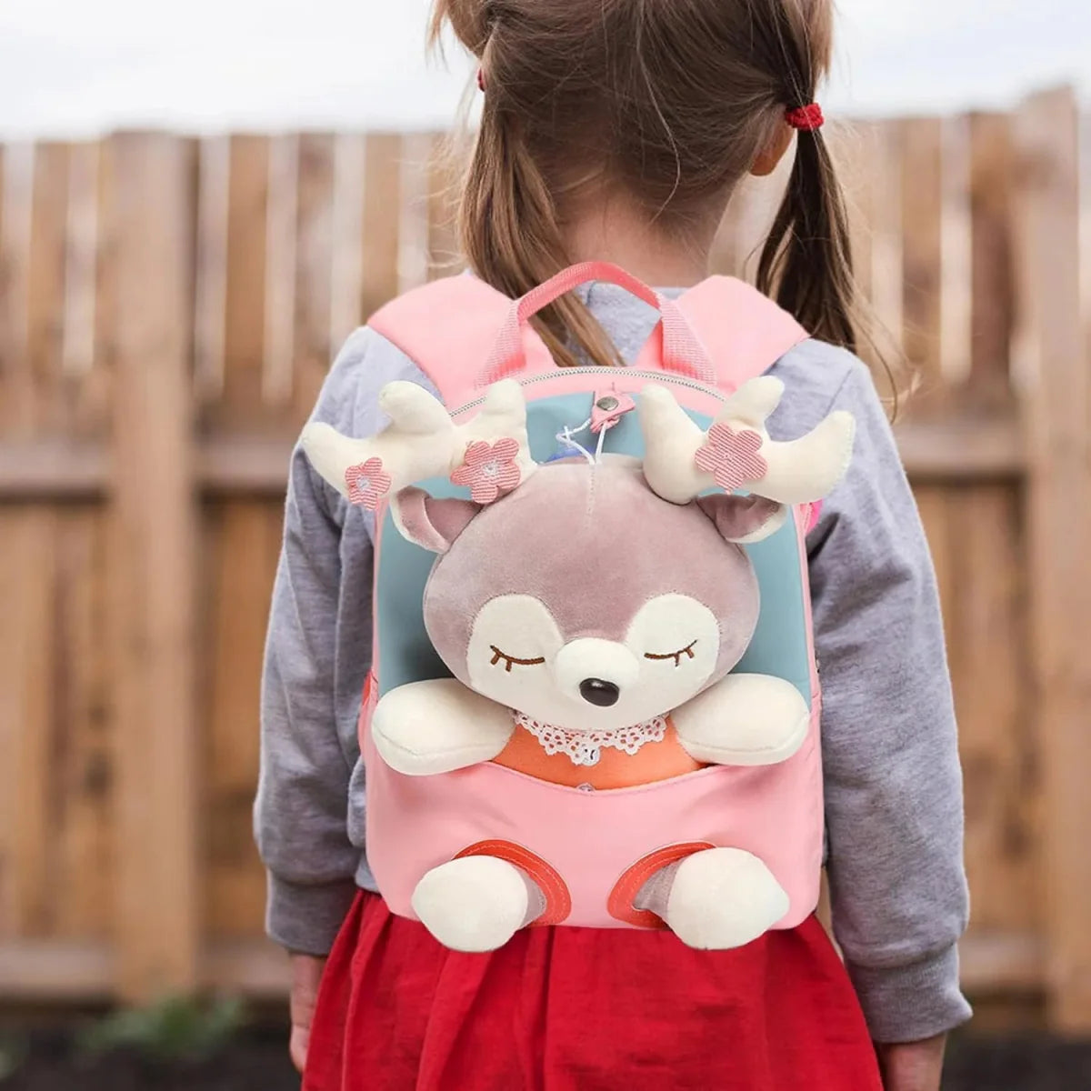 Mochila Infantil para Meninas com Acessório de Pelúcia